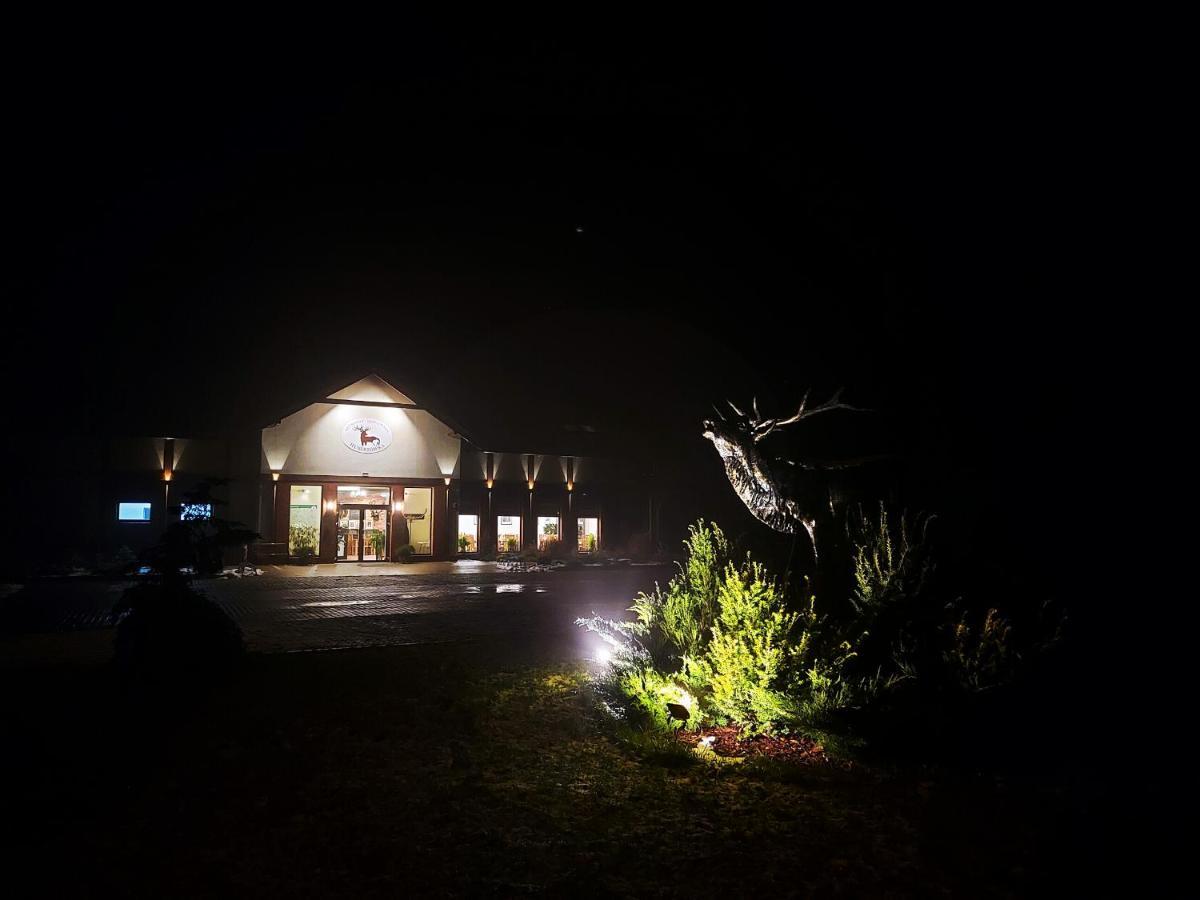 Pensjonat I Restauracja Hubertowka Milicz Εξωτερικό φωτογραφία